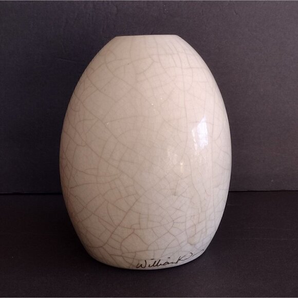 Signed William K Turner Raku Pottery Vase White Crackle Glaze 8
